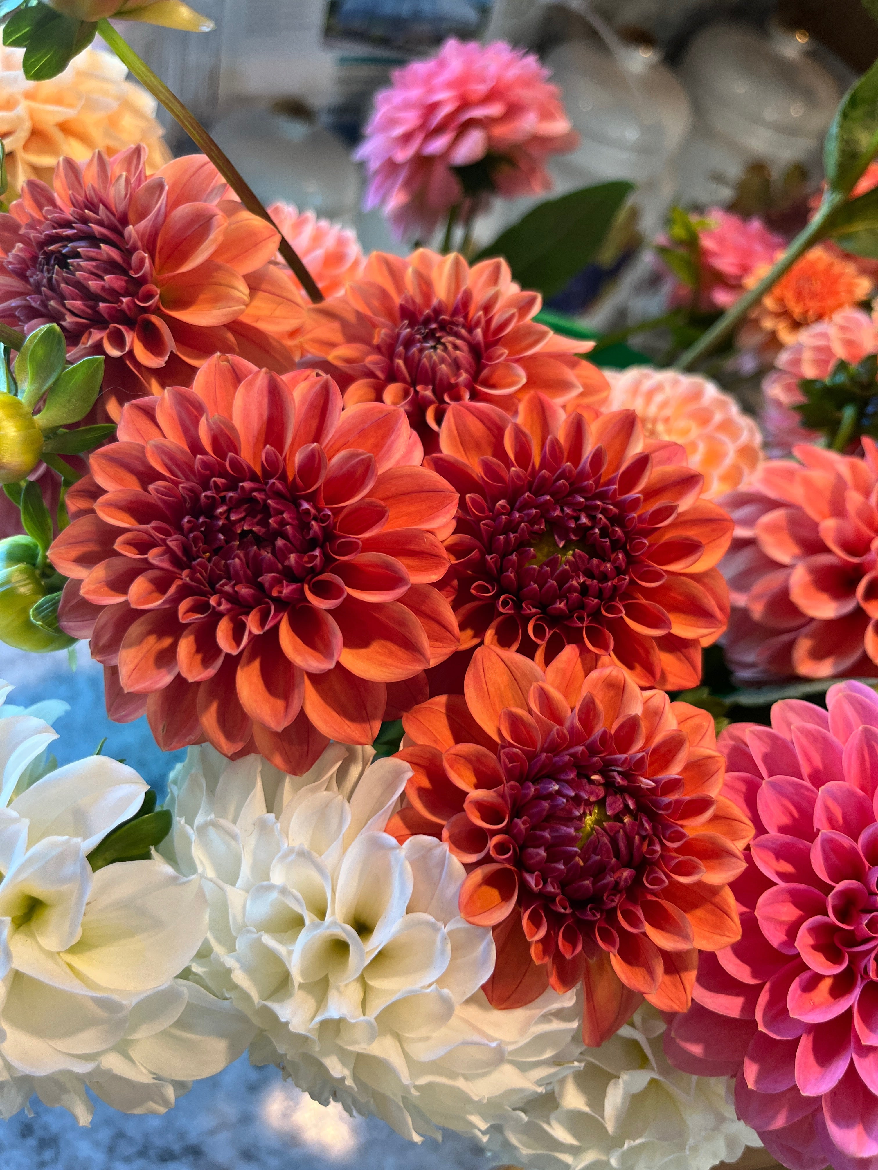 D.I.Y. FLOWER BUCKETS